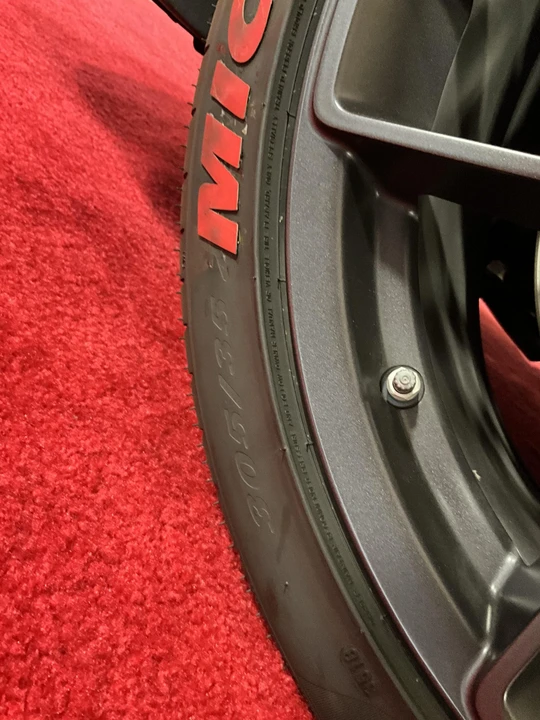 2019 Dodge Challenger SRT Hellcat 3rd Gen - Image 27 of 31