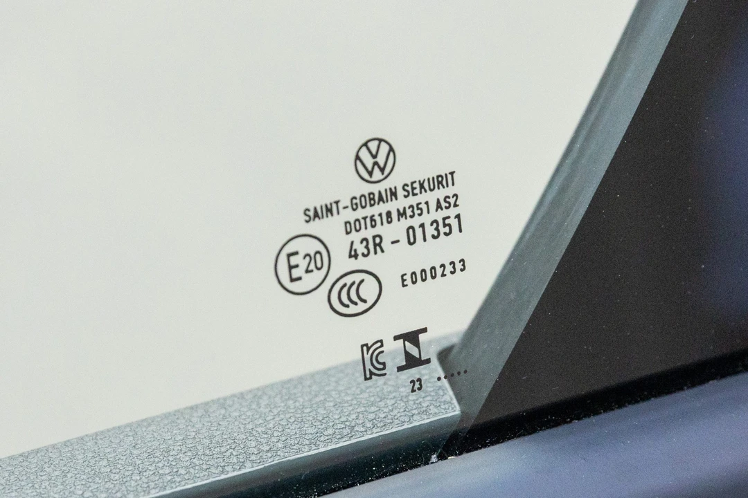 2024 Volkswagen Golf R Mk8 - Image 27 of 31