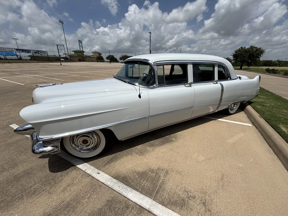 1955 Cadillac Series 70 & 75 - Image 2 of 31