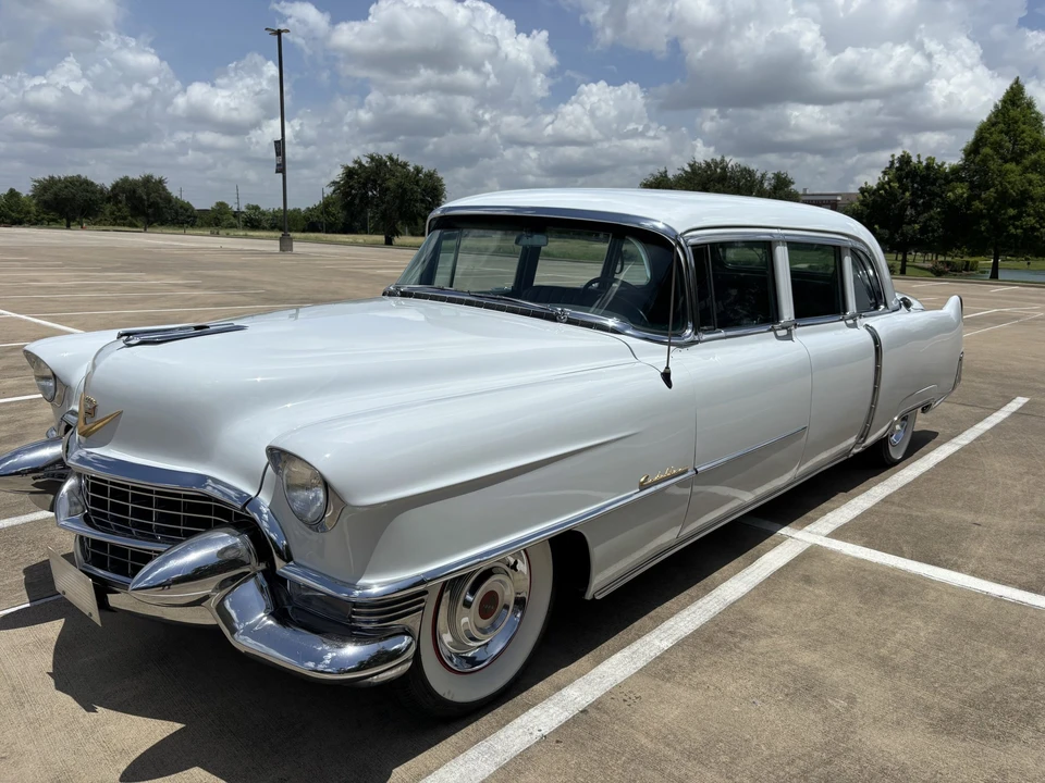 1955 Cadillac Series 70 & 75 - Image 4 of 31
