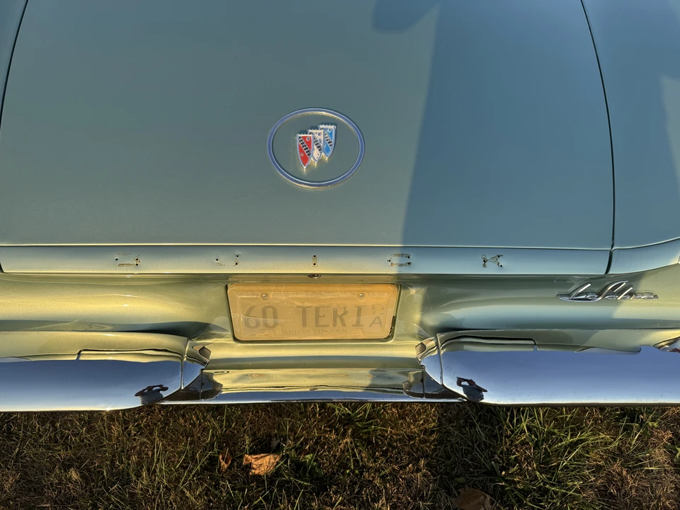 1960 Buick LeSabre - Image 25 of 31