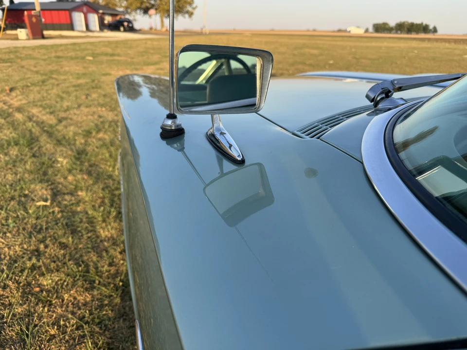 1960 Buick LeSabre - Image 15 of 31