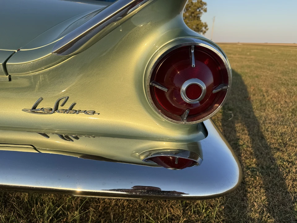 1960 Buick LeSabre - Image 26 of 31