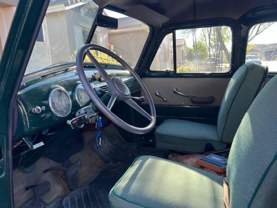 1951 Chevrolet Suburban 3rd Gen - Image 17 of 31