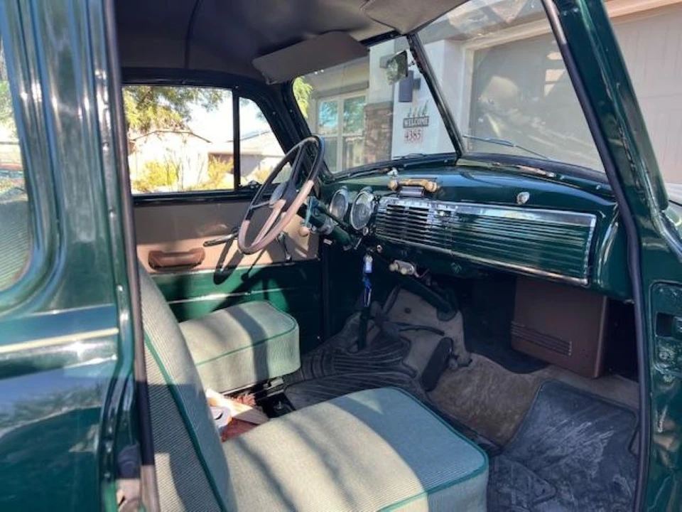1951 Chevrolet Suburban 3rd Gen - Image 25 of 31