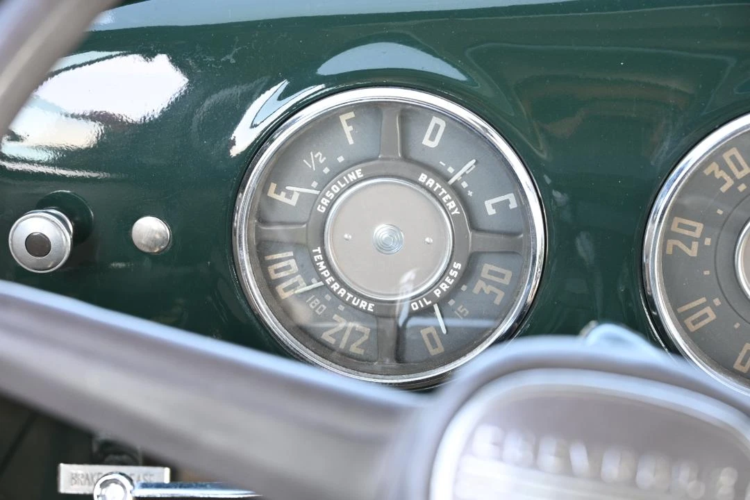 1951 Chevrolet Suburban 3rd Gen - Image 22 of 31