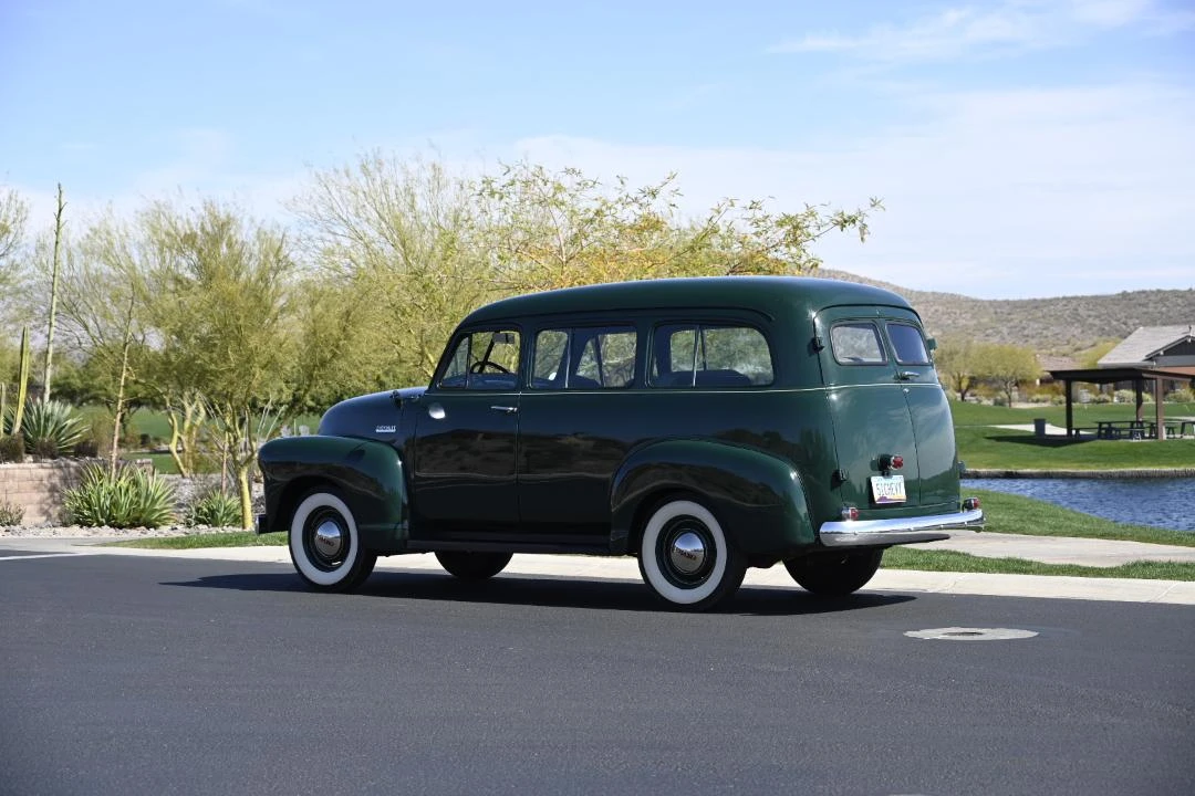 1951 Chevrolet Suburban 3rd Gen - Image 4 of 31