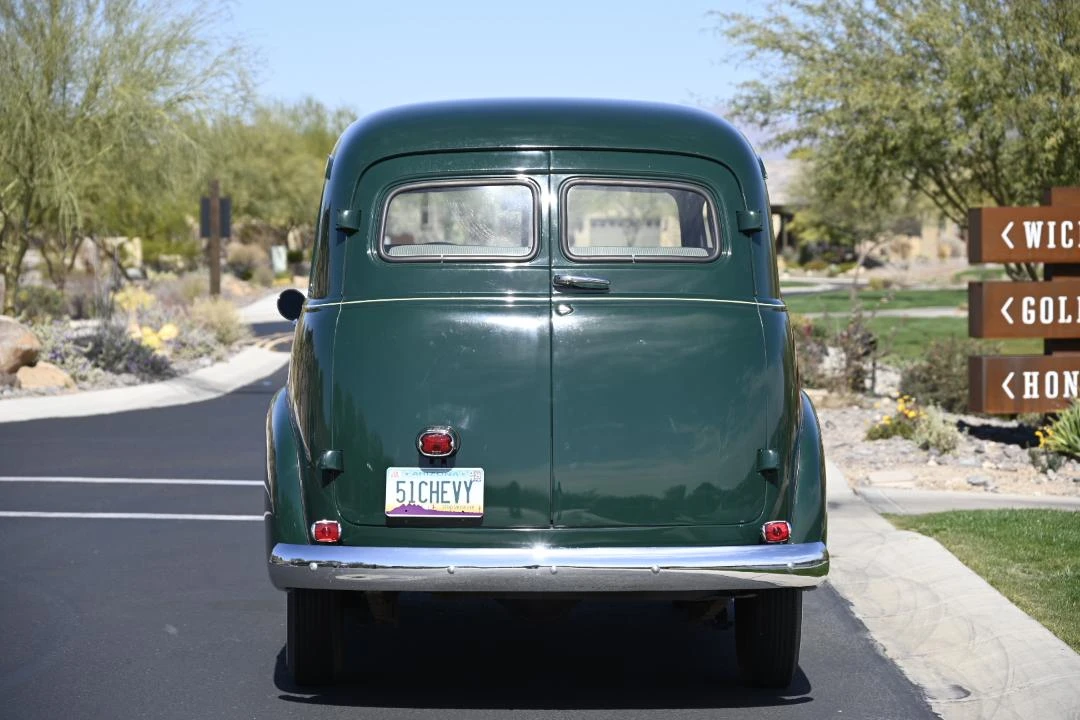 1951 Chevrolet Suburban 3rd Gen - Image 5 of 31