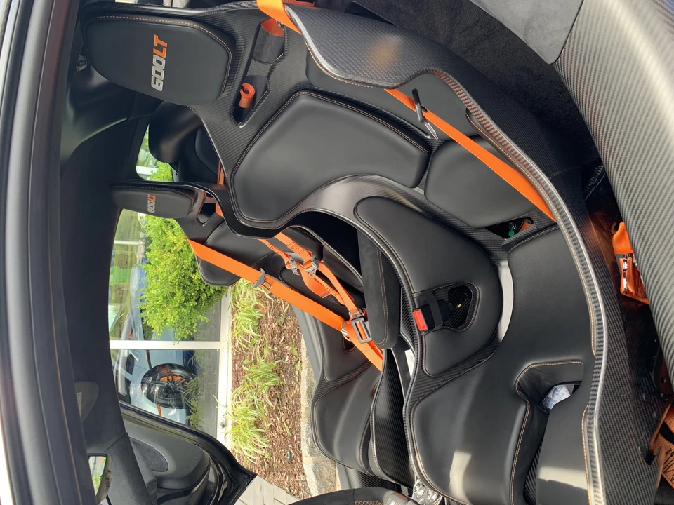 2019 McLaren 570S - Image 6 of 8