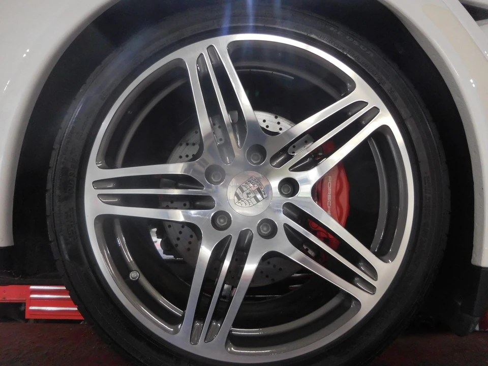 2007 Porsche 997 Turbo - Image 18 of 31