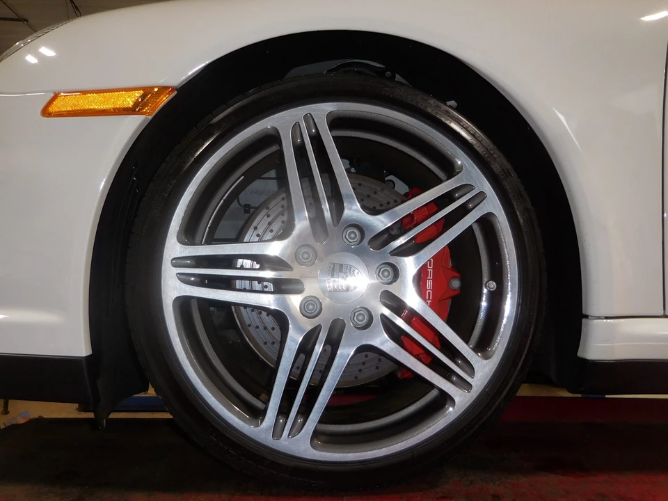 2007 Porsche 997 Turbo - Image 16 of 31