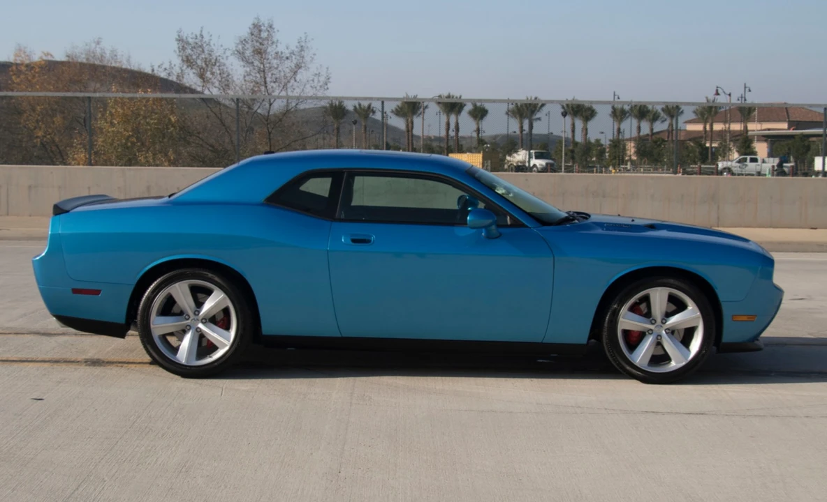 2009 Dodge Challenger SRT8 & 392 3rd Gen - Image 15 of 31