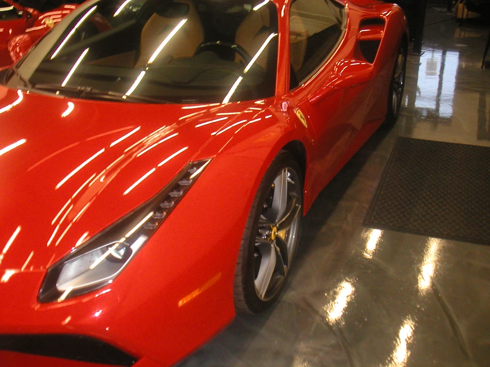 2016 Ferrari 488 GTB - Image 14 of 31