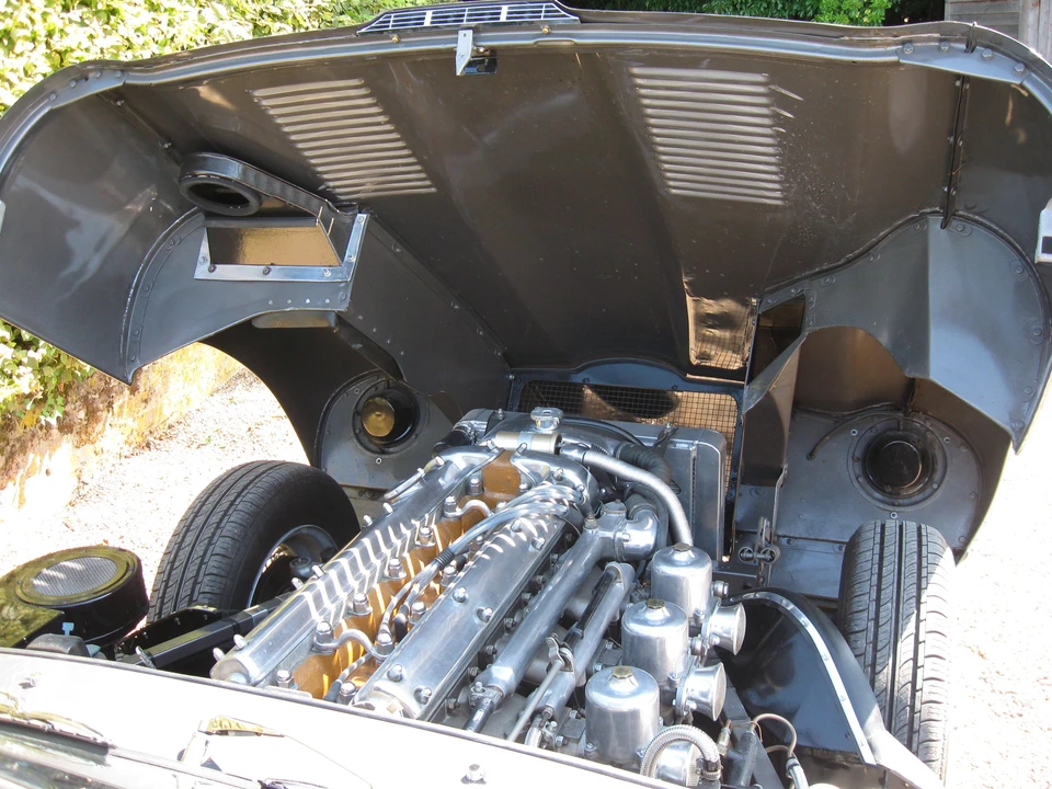 1963 Jaguar E-Type Series 1 - Image 5 of 10
