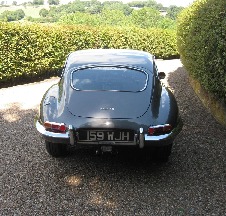 1963 Jaguar E-Type Series 1 - Image 8 of 10
