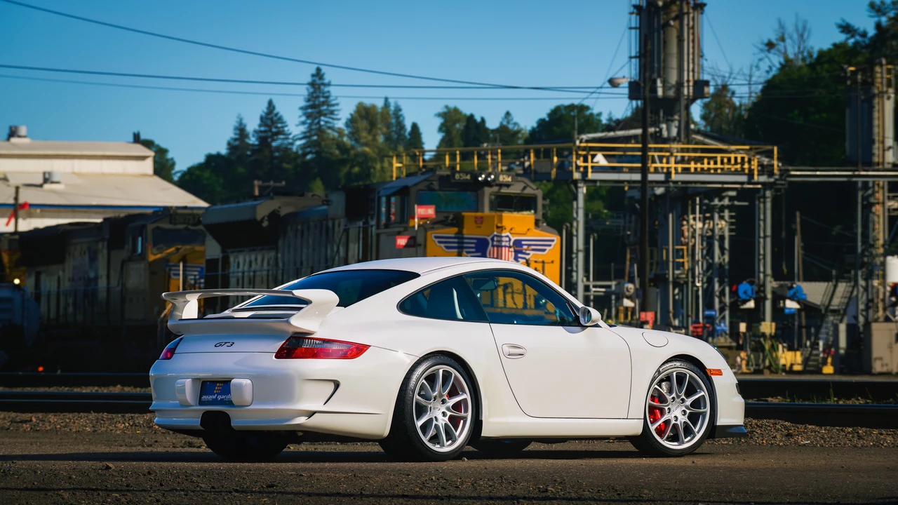 2007 Porsche 997 GT3 - Image 10 of 31