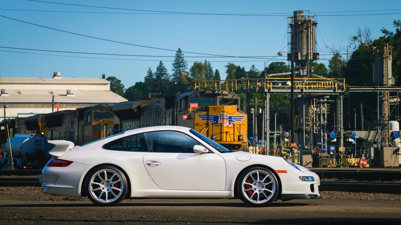 2007 Porsche 997 GT3 - Image 11 of 31