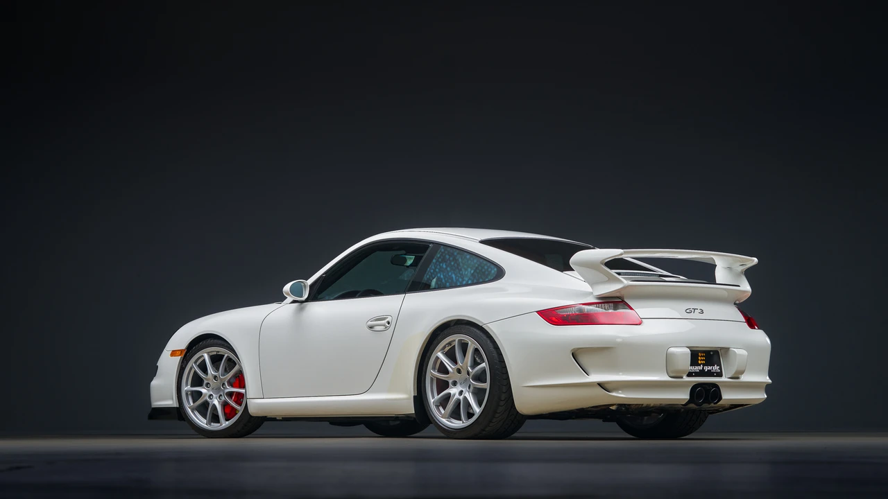 2007 Porsche 997 GT3 - Image 18 of 31