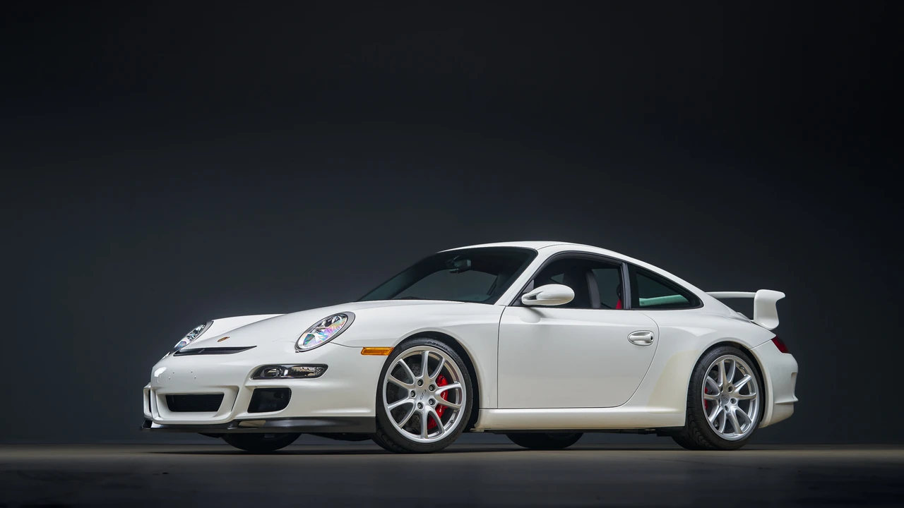 2007 Porsche 997 GT3 - Image 16 of 31