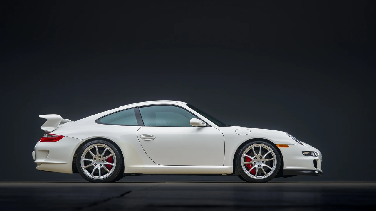 2007 Porsche 997 GT3 - Image 24 of 31