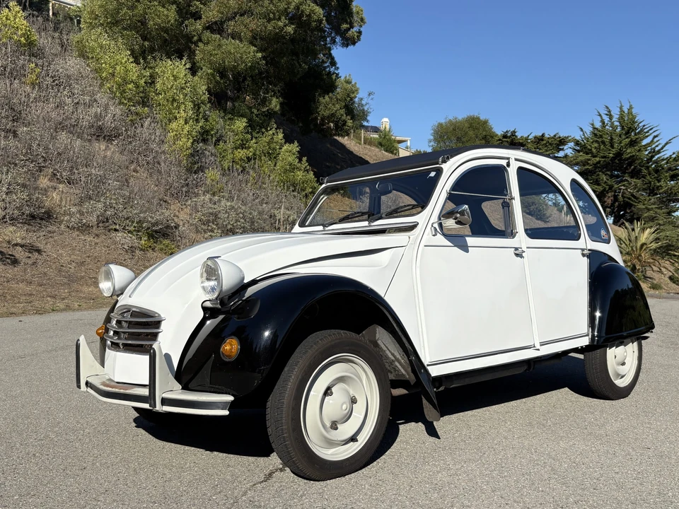 Citroen 2CV - Image 3 of 31