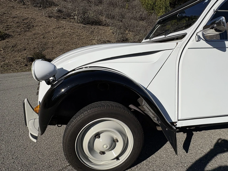 Citroen 2CV - Image 20 of 31