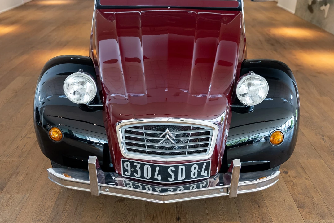 Citroen 2CV - Image 23 of 31