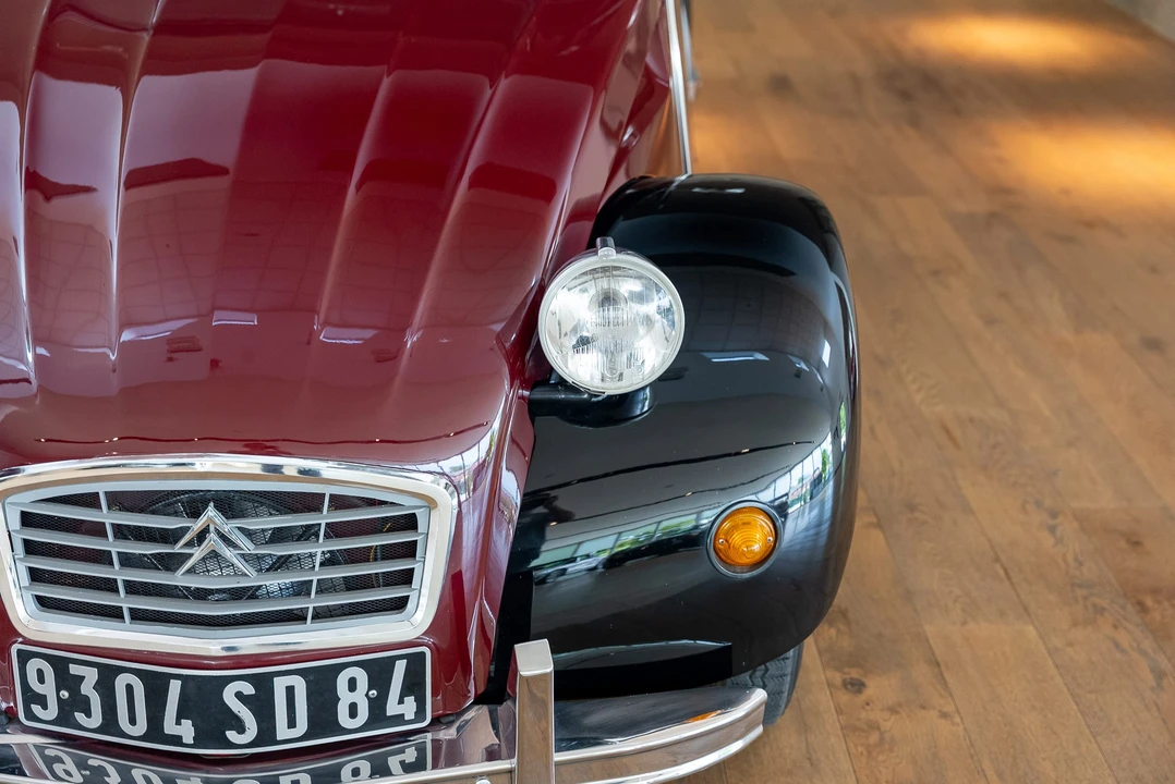 Citroen 2CV - Image 24 of 31