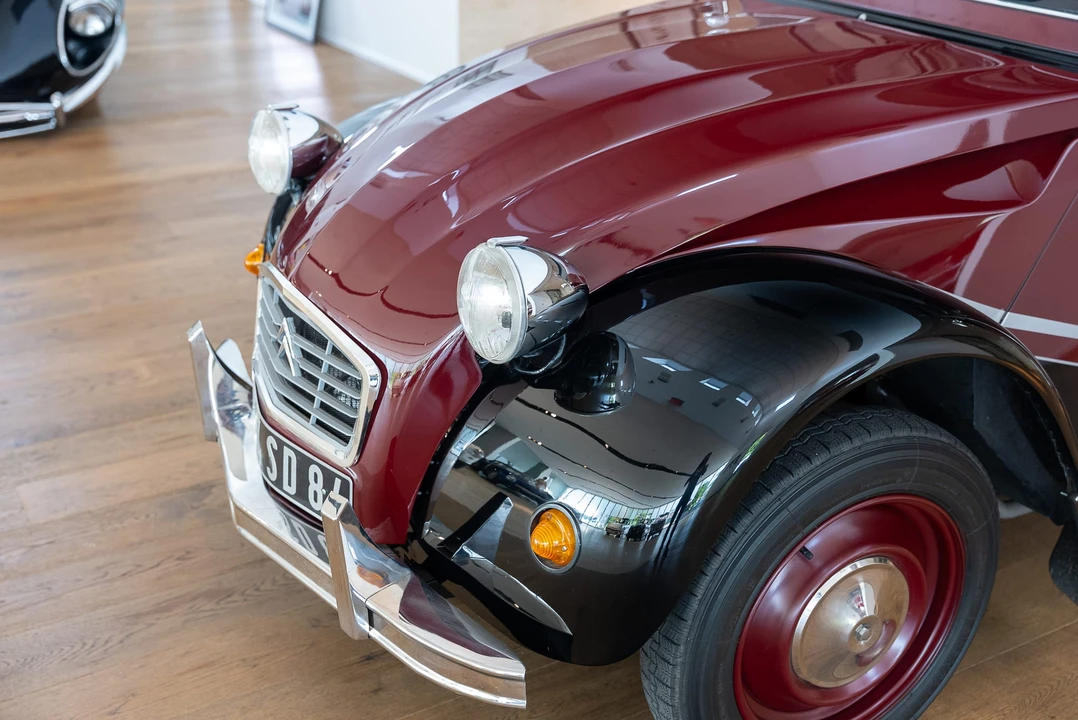 Citroen 2CV - Image 27 of 31