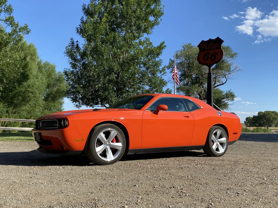 2009 Dodge Challenger SRT8 & 392 3rd Gen - Image 19 of 31