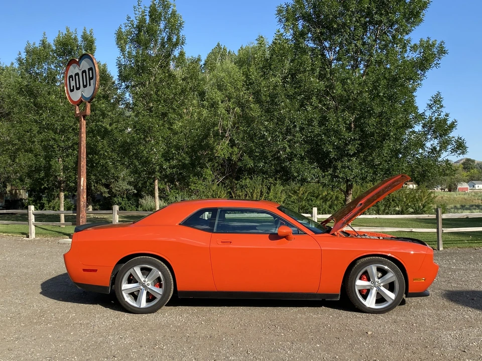 2009 Dodge Challenger SRT8 & 392 3rd Gen - Image 23 of 31