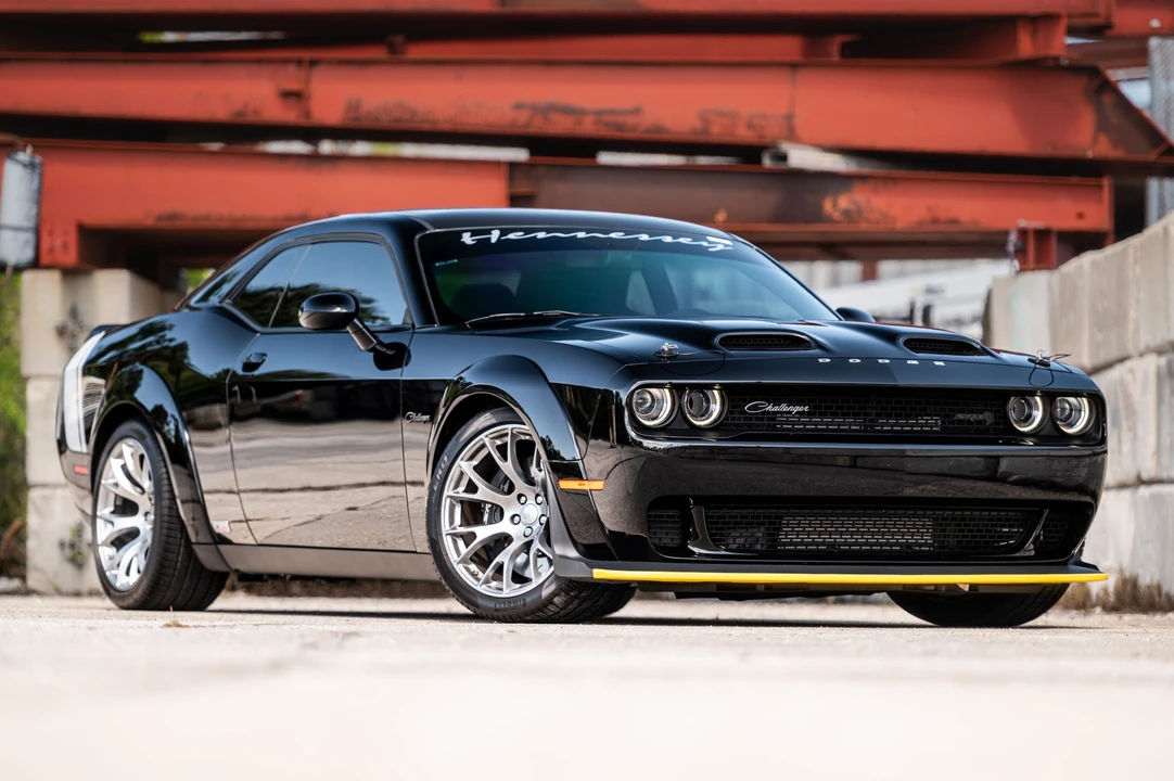 2023 Dodge Challenger SRT Hellcat 3rd Gen - Image 28 of 31