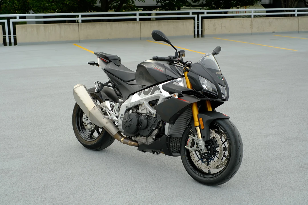2019 Aprilia - Image 2 of 31