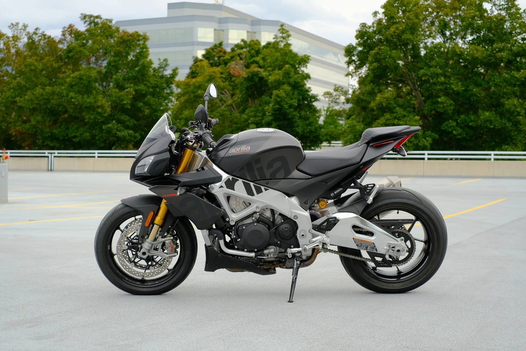 2019 Aprilia - Image 9 of 31