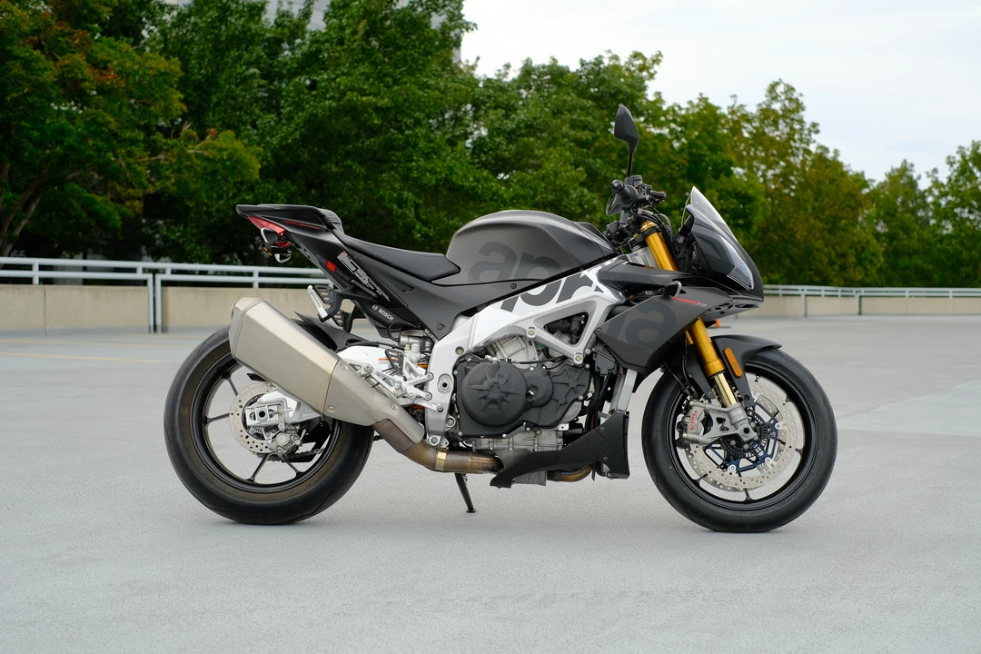 2019 Aprilia - Image 19 of 31