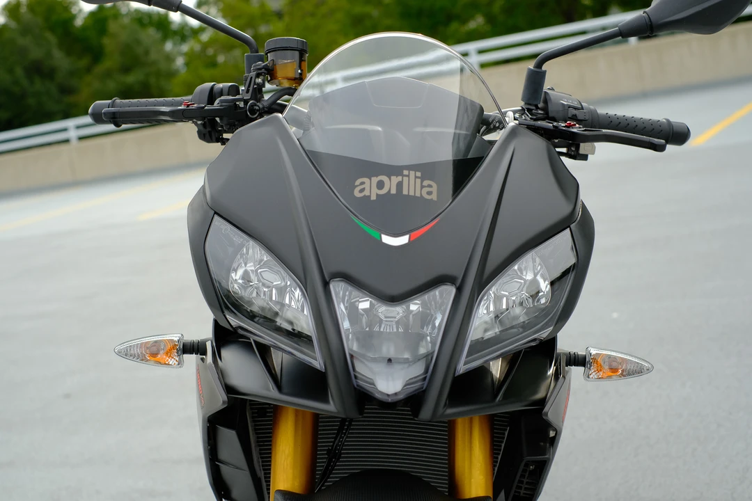 2019 Aprilia - Image 23 of 31