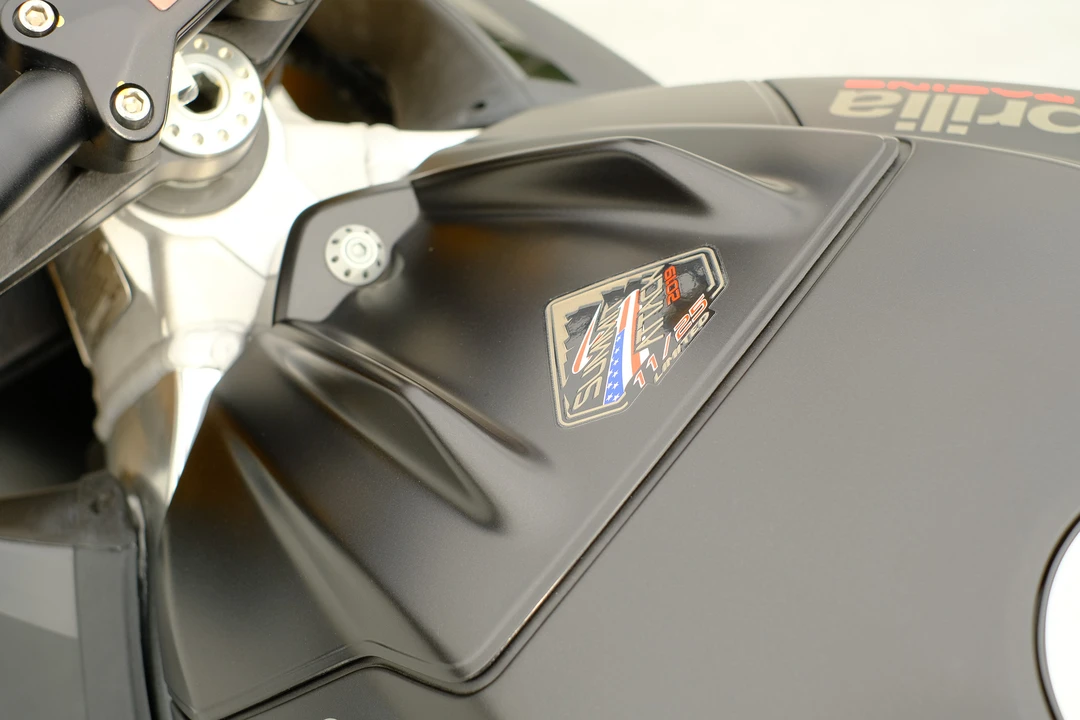 2019 Aprilia - Image 27 of 31