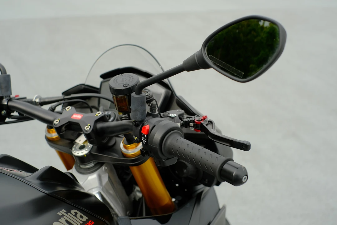 2019 Aprilia - Image 26 of 31