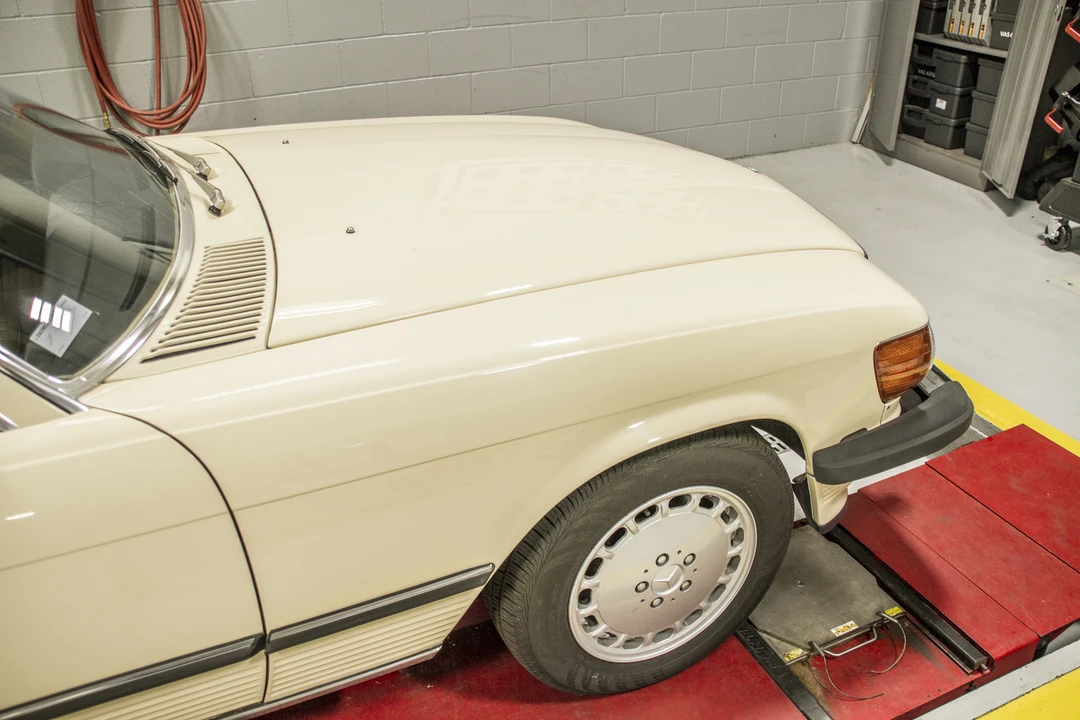 1987 Mercedes-Benz R107 SL-Class - Image 16 of 31
