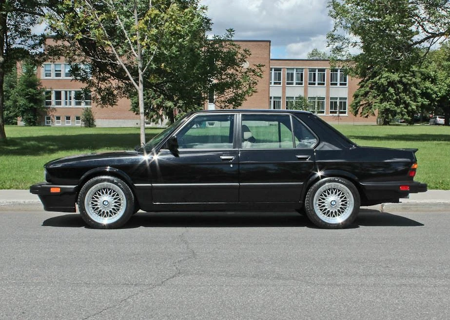1988 BMW E28 M5 - Image 8 of 31
