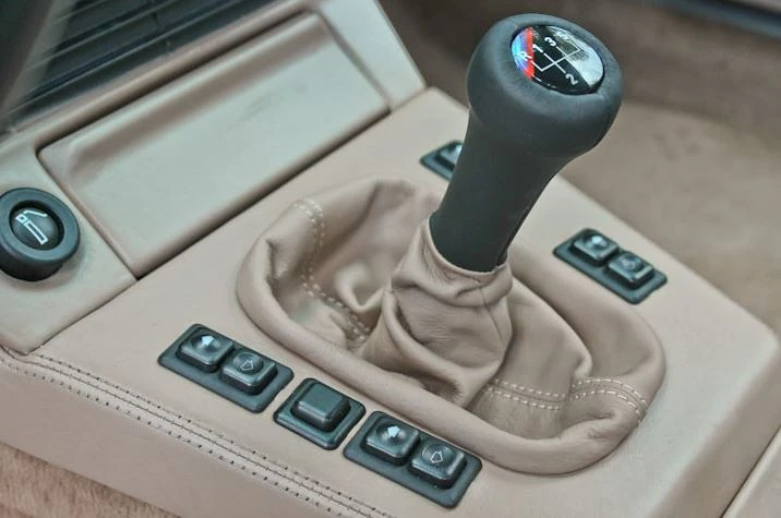 1988 BMW E28 M5 - Image 30 of 31