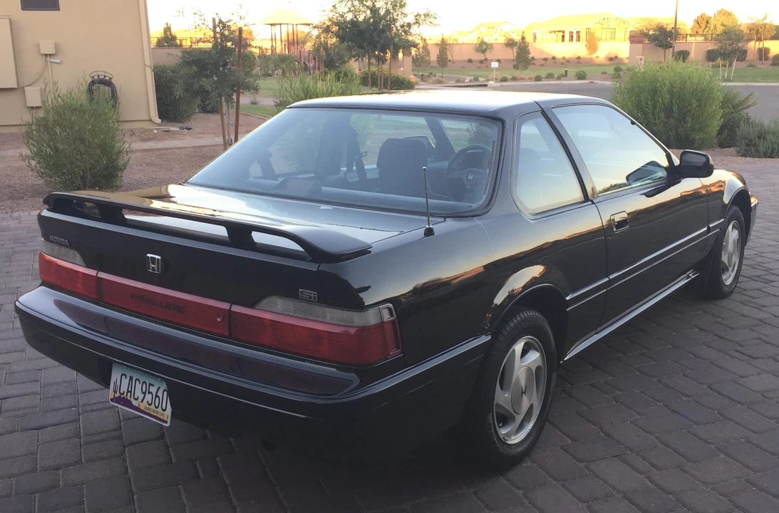 1991 Honda Prelude 3rd Gen - Image 5 of 31