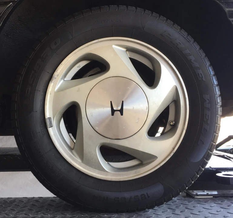1991 Honda Prelude 3rd Gen - Image 13 of 31