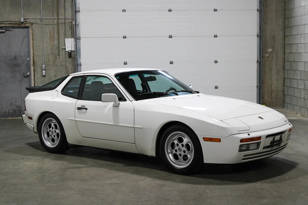 1986 Porsche 944 Turbo - Image 15 of 31