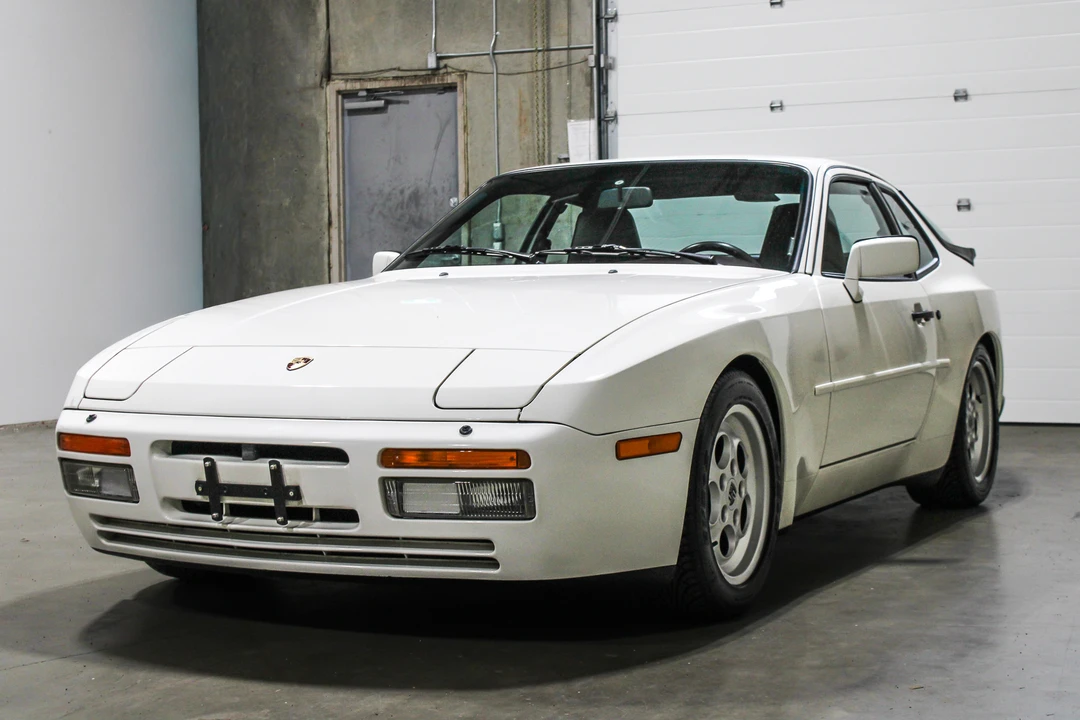 1986 Porsche 944 Turbo - Image 8 of 31