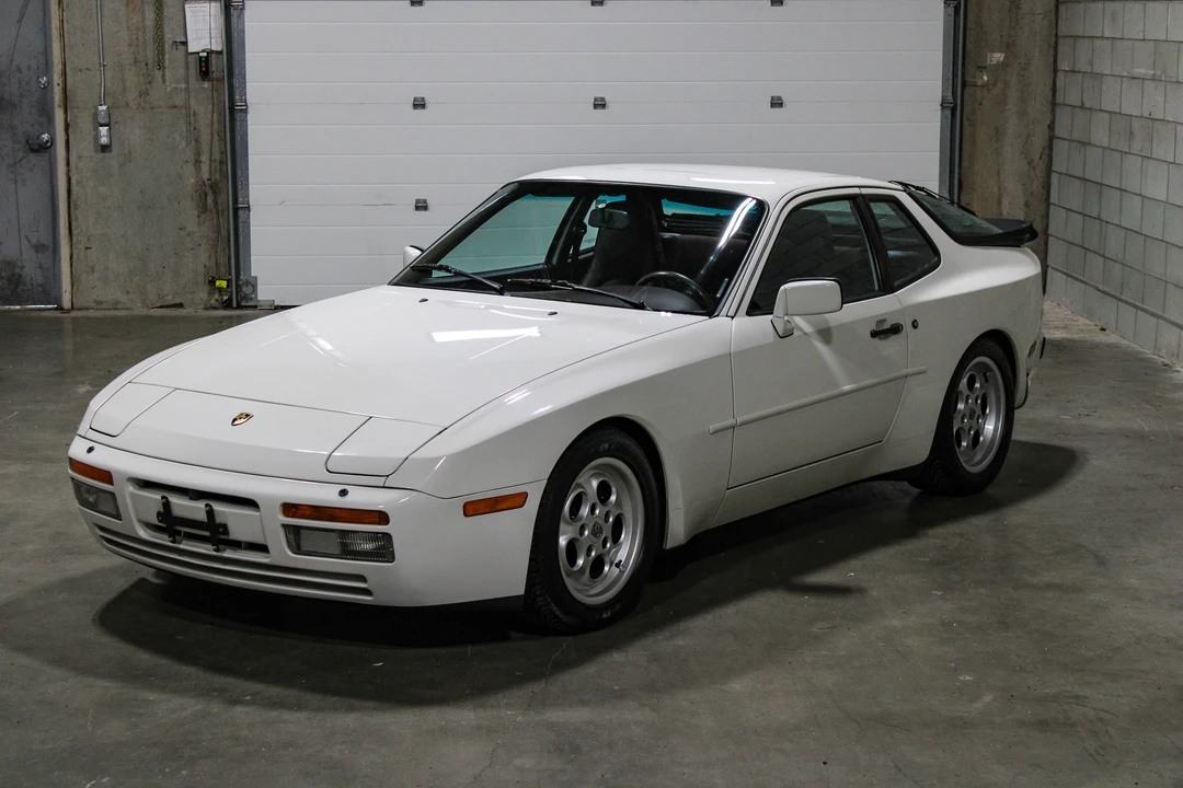 1986 Porsche 944 Turbo - Image 6 of 31