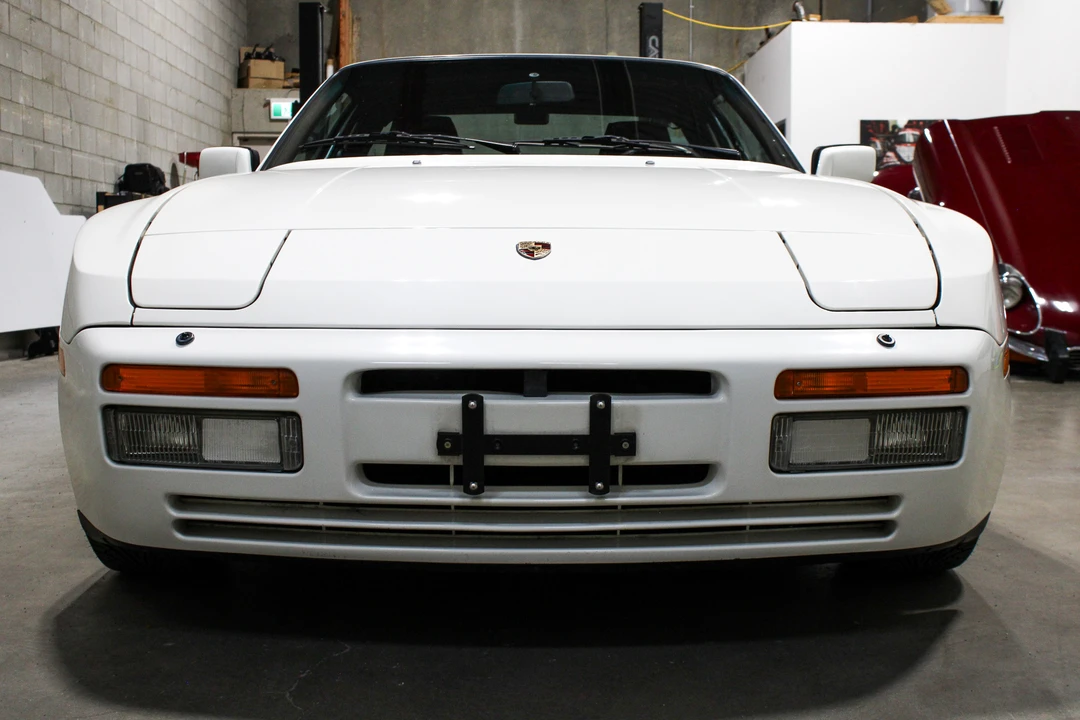1986 Porsche 944 Turbo - Image 13 of 31