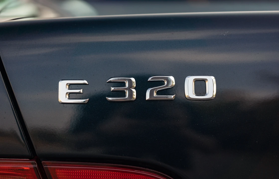 1996 Mercedes-Benz W210 E-Class - Image 30 of 31