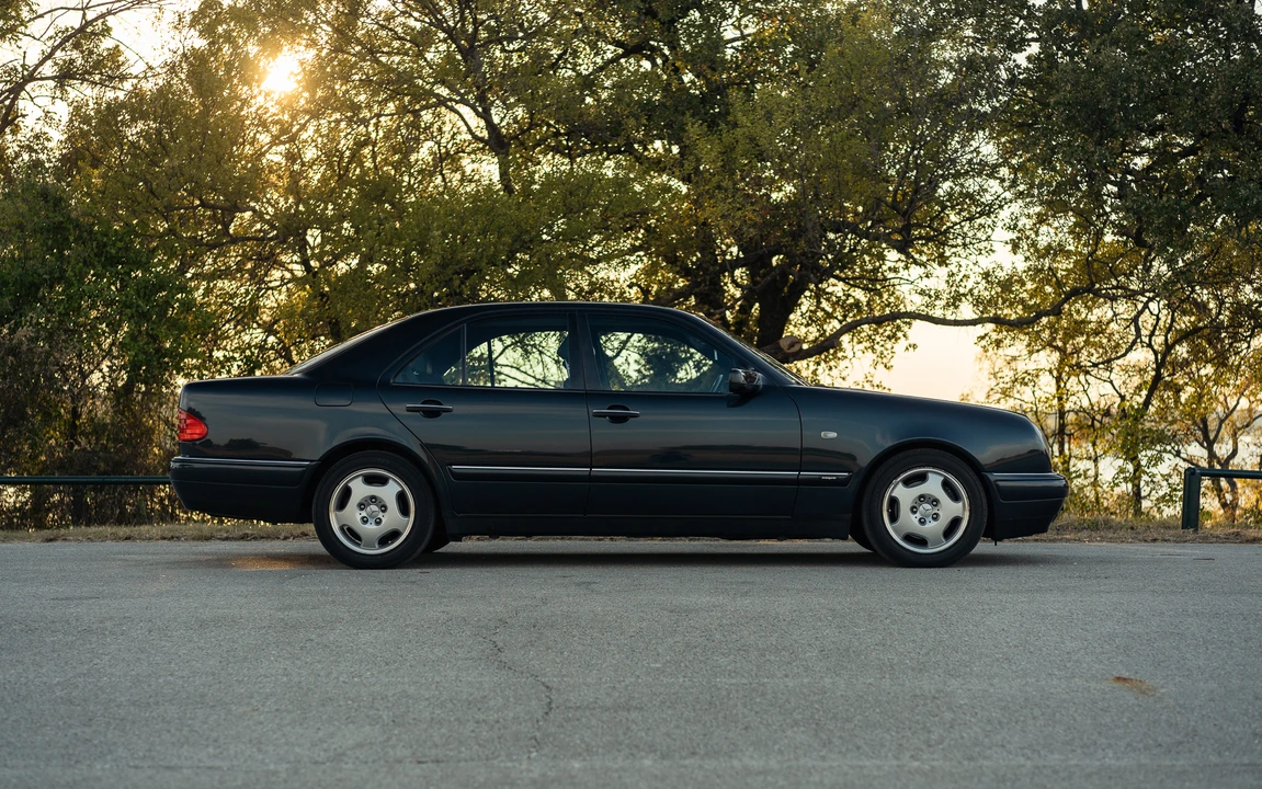 1996 Mercedes-Benz W210 E-Class - Image 11 of 31