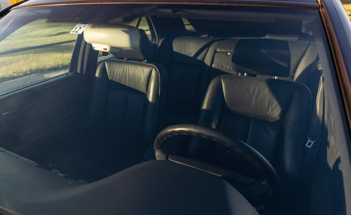 1996 Mercedes-Benz W210 E-Class - Image 20 of 31